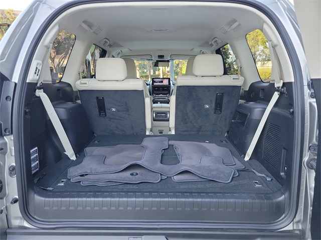 2023 Lexus GX 460 photo 24