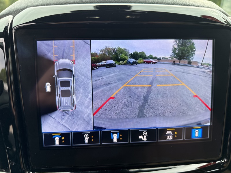 2022 Chevrolet Traverse Premier photo 30