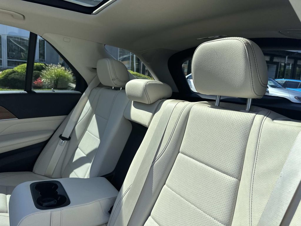 2022 Mercedes Benz GLE 350 4MATIC photo 31