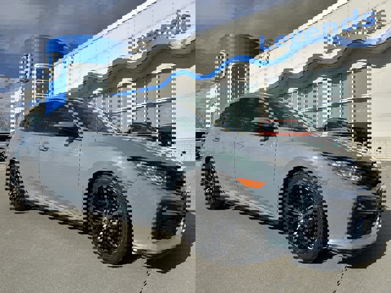 2021 Honda Civic Hatchback Sport Touring's photo