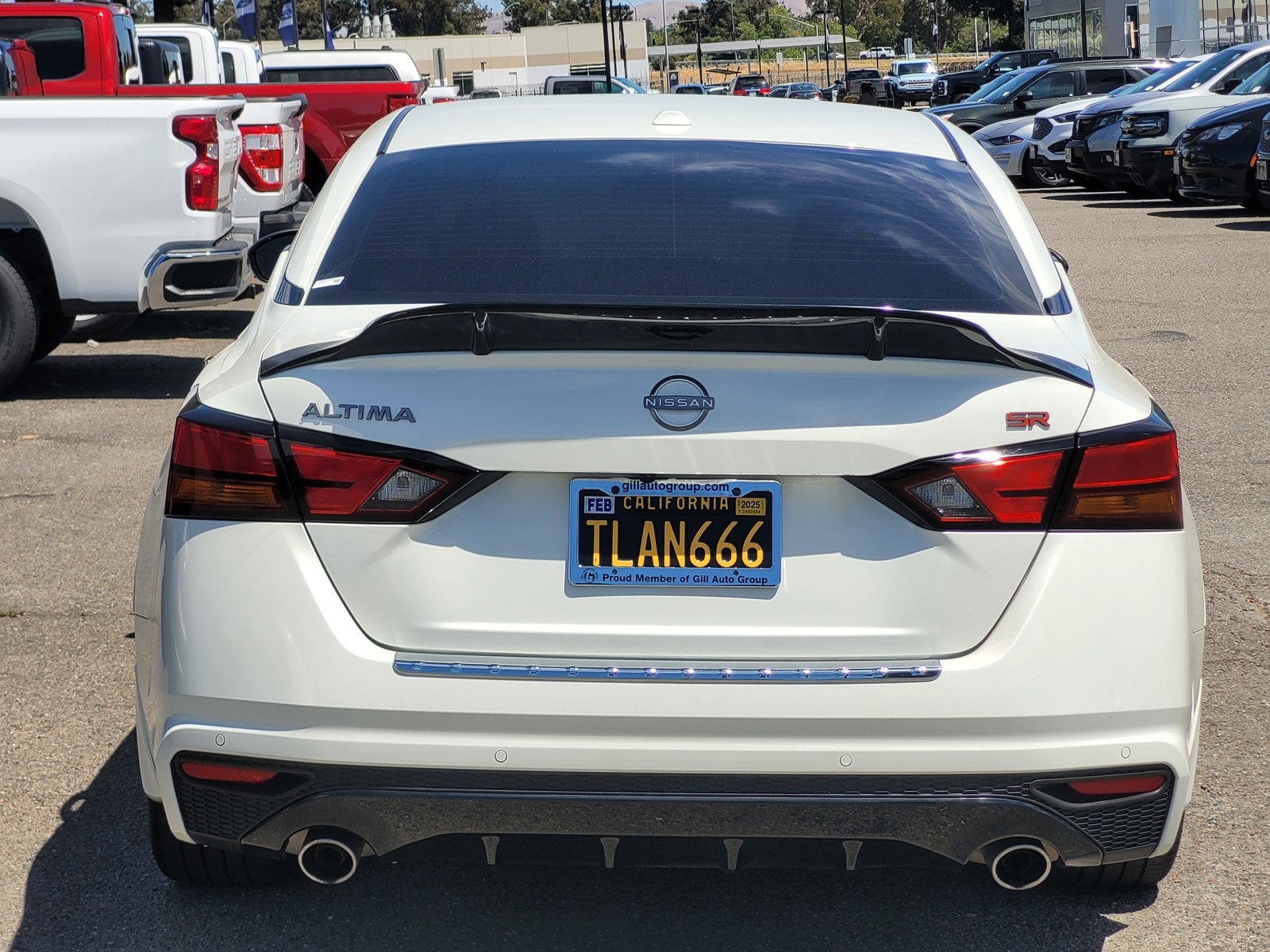 2023 Nissan Altima 2.5 SR photo 5