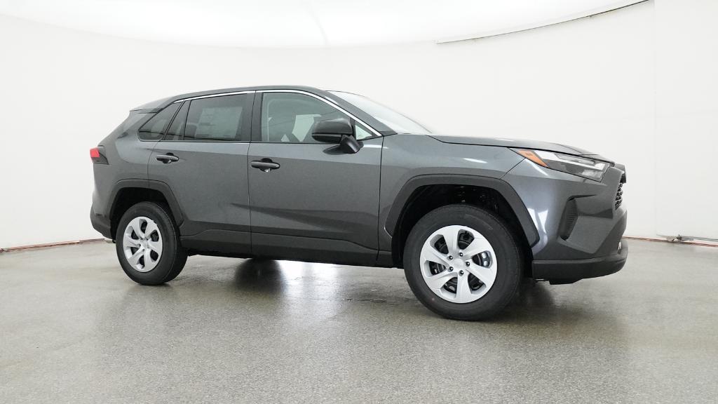 2025 Toyota RAV4 LE photo 28