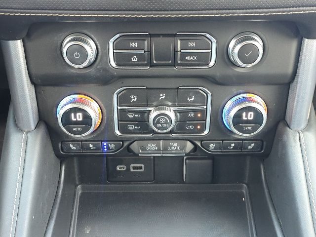2023 Gmc Yukon SLT photo 33