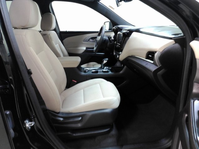 2023 Chevrolet Traverse LS photo 20