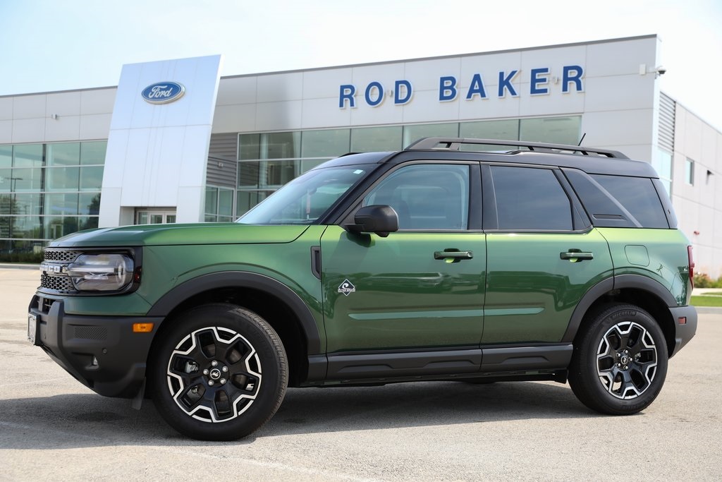 2025 Ford Bronco Sport Outer Banks photo 3