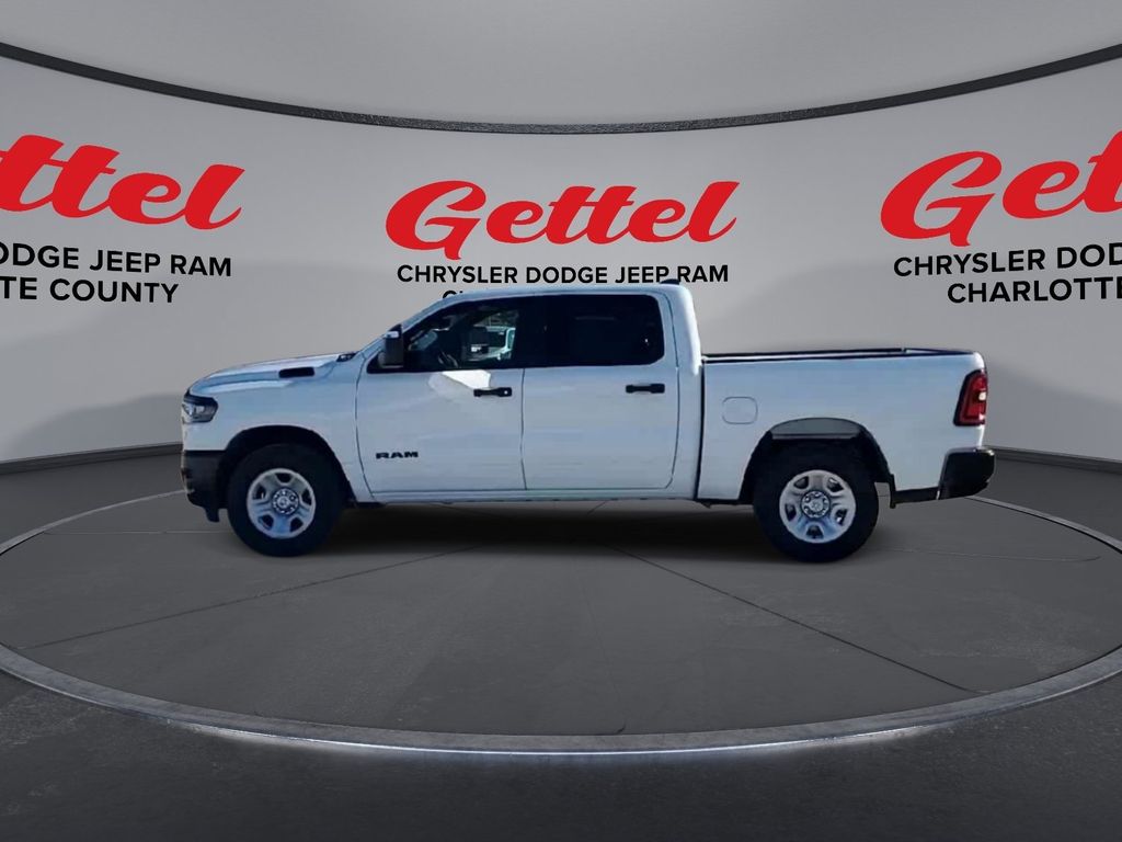 2025 Ram 1500 Tradesman photo 4