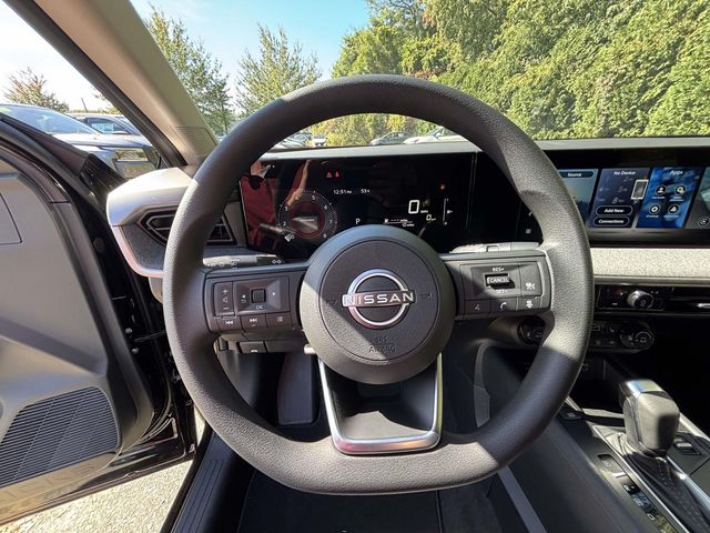 2026 Nissan Kicks SV photo 14