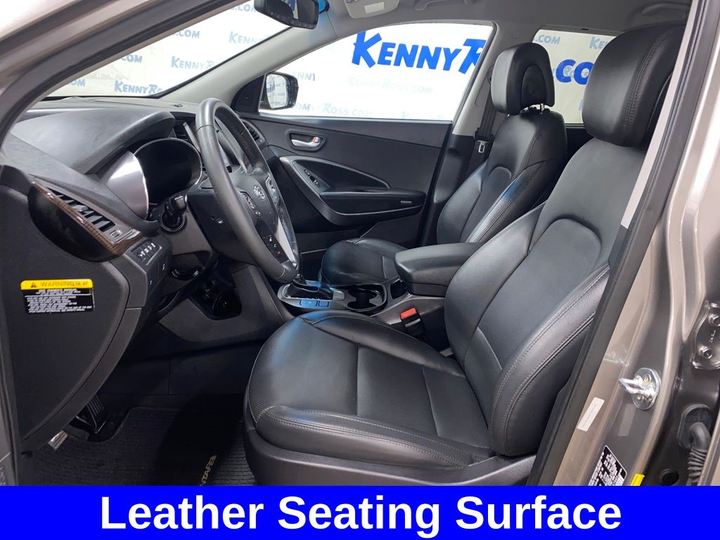 2017 Hyundai Santa Fe Premium 2.0T Limited Ultimate photo 4