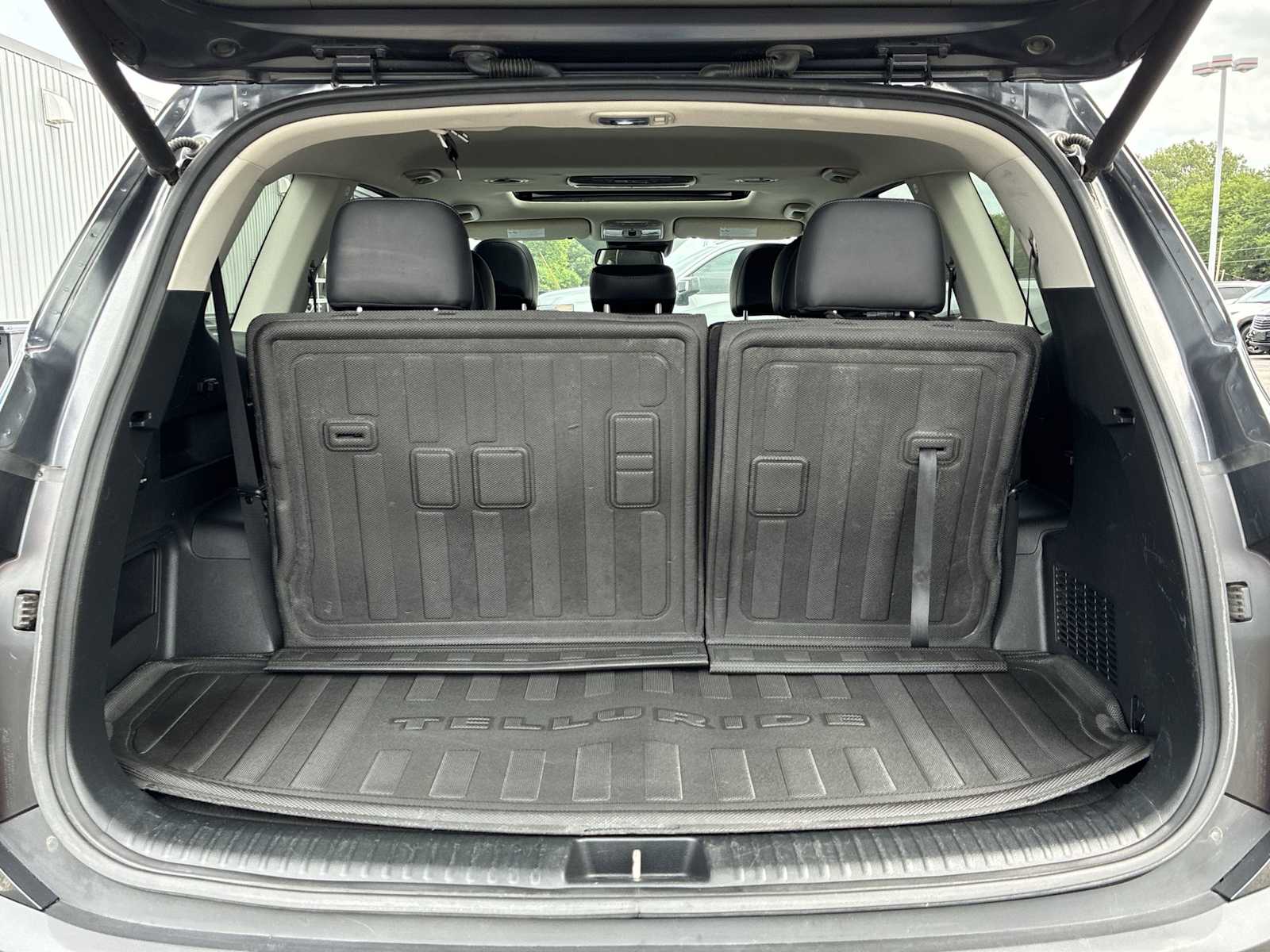 2022 Kia Telluride EX photo 20