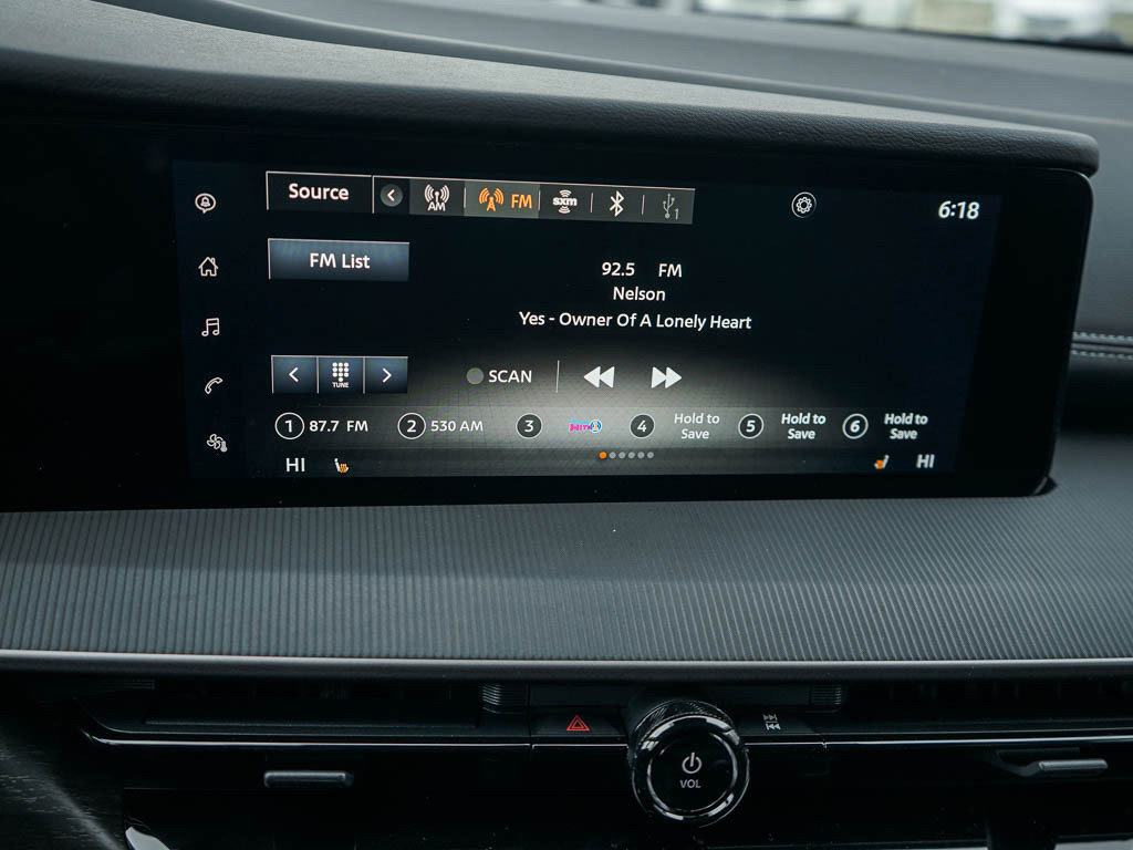 2025 Nissan Murano SV photo 22