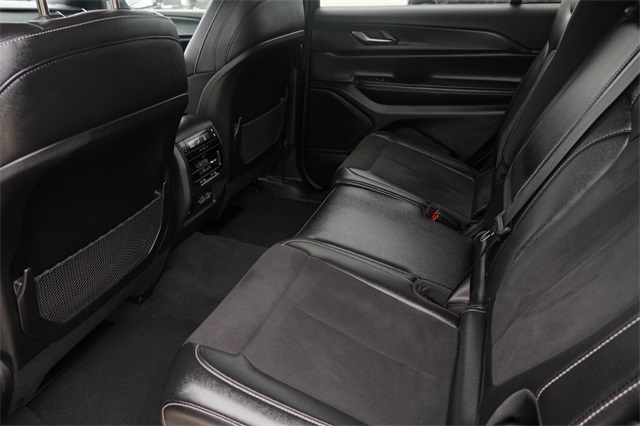 2024 Jeep Grand Cherokee Altitude photo 10