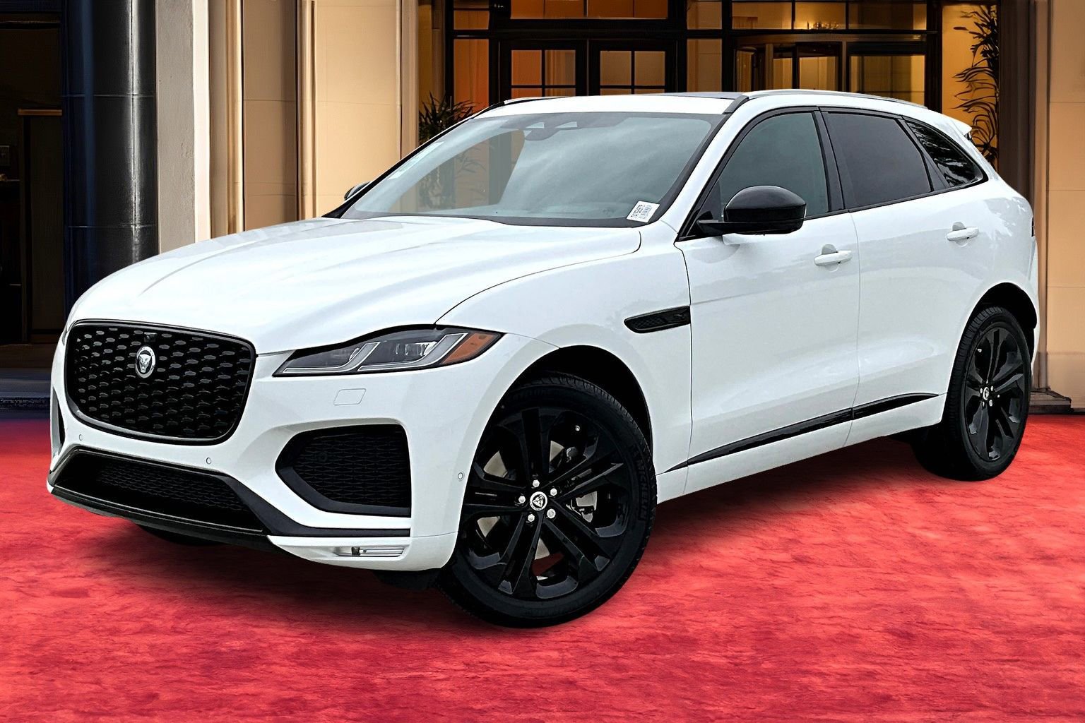 2026 Jaguar F-Pace R-Dynamic S's photo
