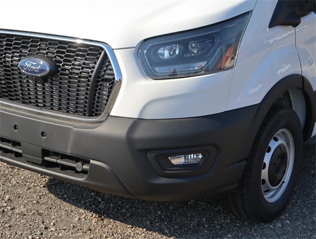 2024 Ford Transit Cargo Van photo 9