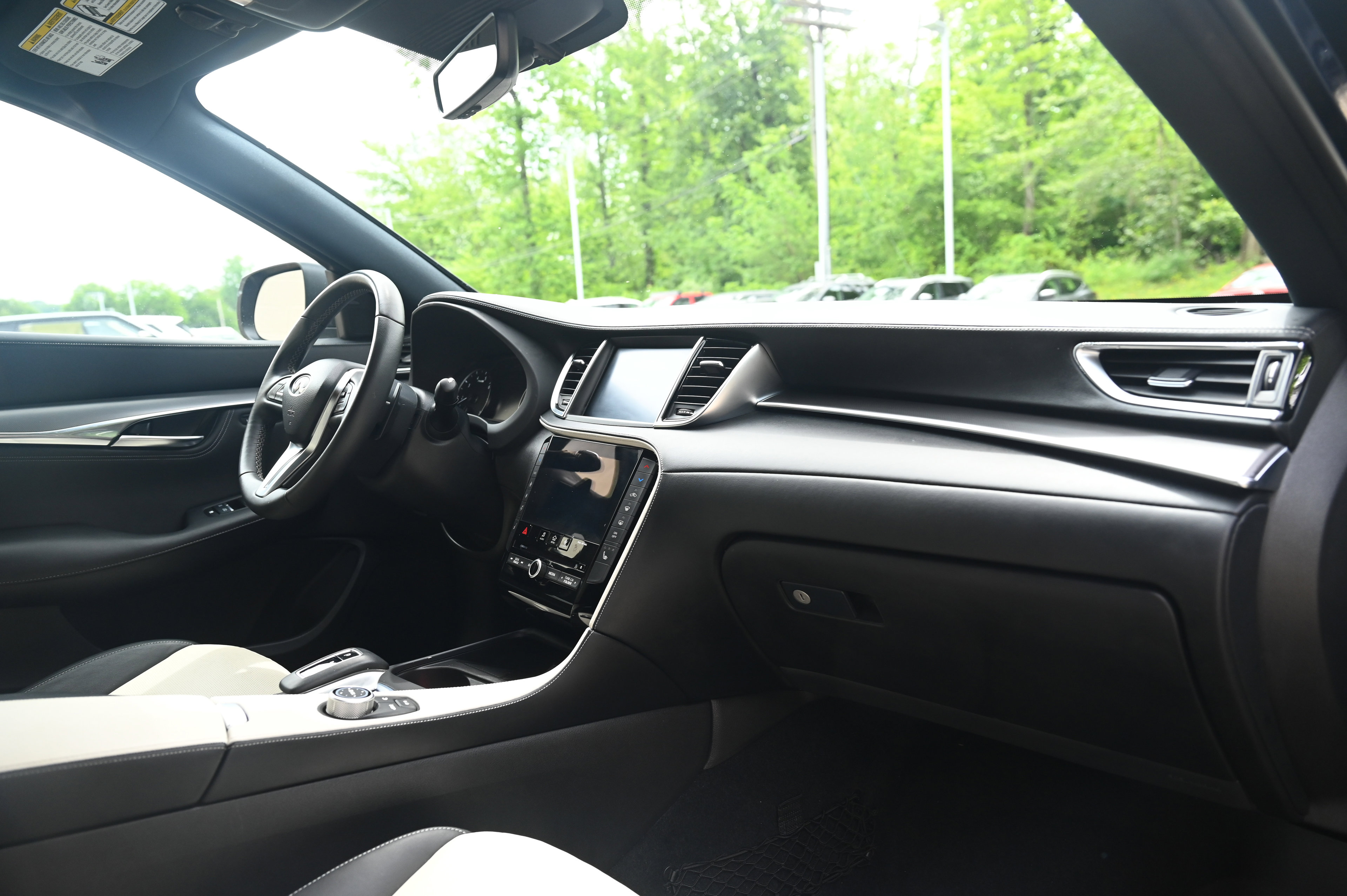 2024 Infiniti QX55 Luxe photo 33