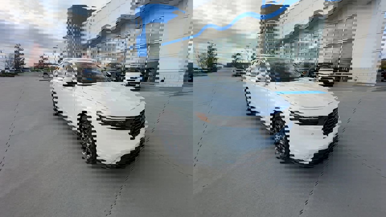 Certified 2025 Honda Accord Hybrid EX-L with VIN 1HGCY2F67SA063821 for sale in Kansas City