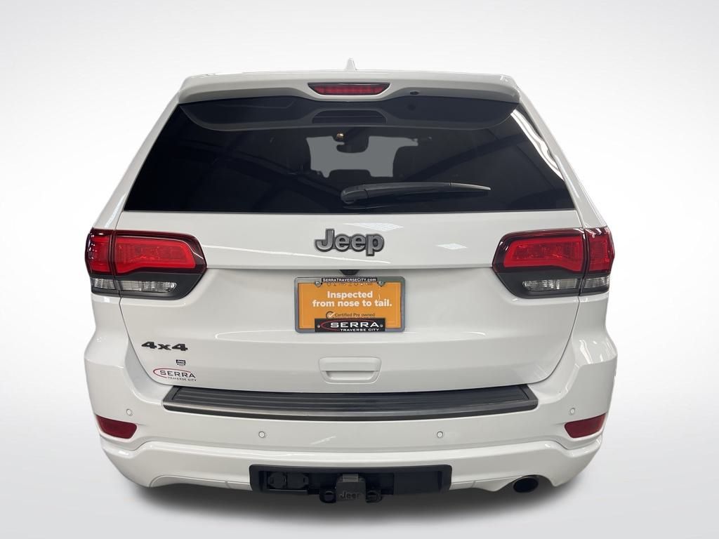 2021 Jeep Grand Cherokee Anniversary Edition photo 3