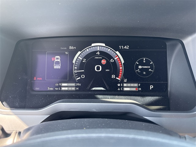 2026 Toyota Tundra Limited photo 7