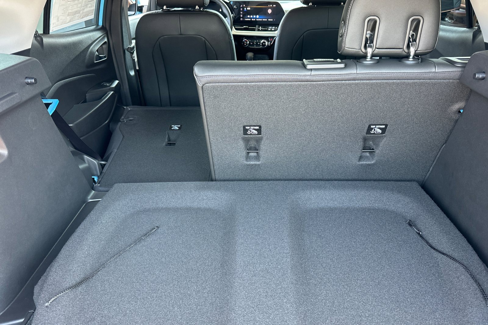 2025 Chevrolet Trax LT photo 15