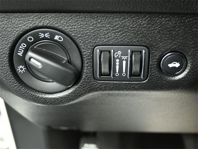 2023 DODGE CHALLENGER - Image 11