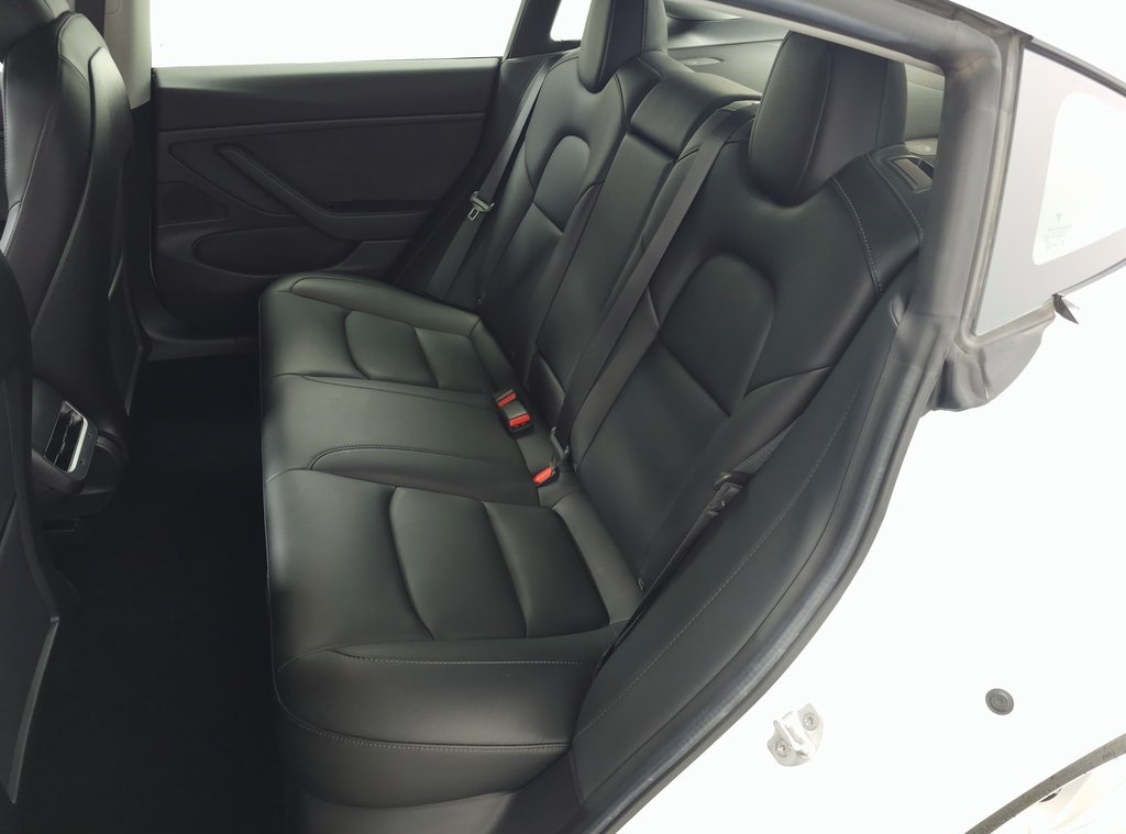 2019 TESLA MODEL 3 - Image 29