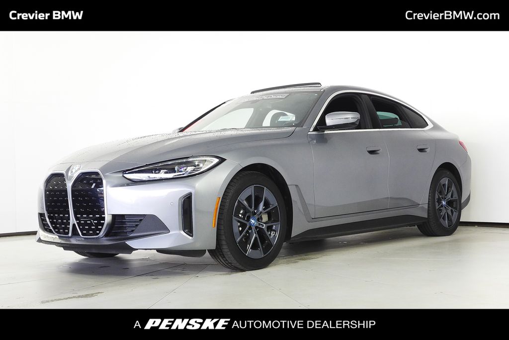 2024 BMW i4 40's photo