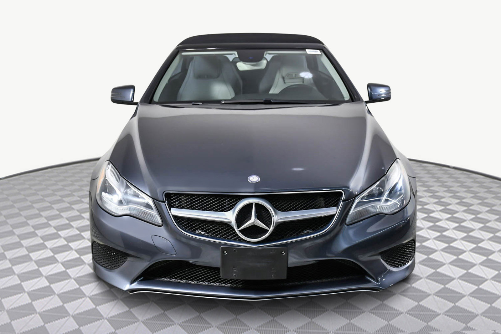 2015 Mercedes Benz E 400 photo 2