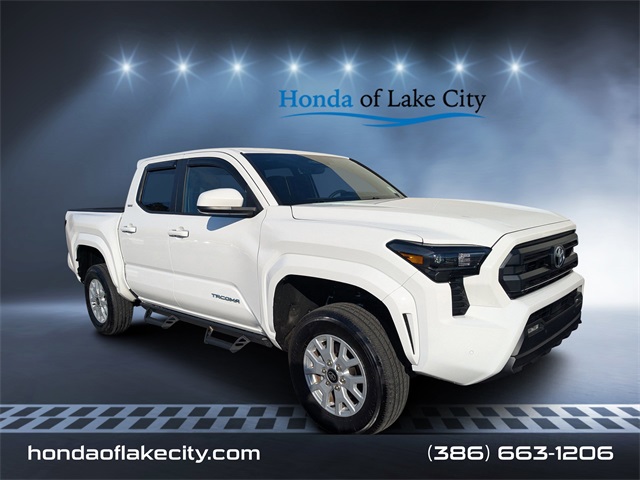 2024 Toyota Tacoma SR5's photo
