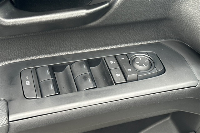 2025 Toyota Tacoma SR5 Double Cab photo 12