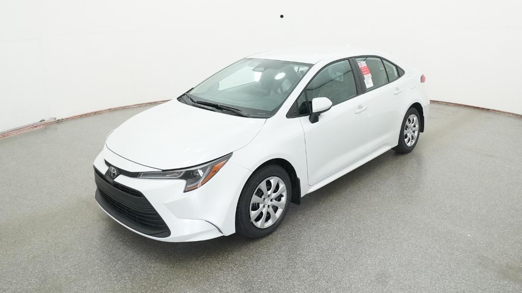 2026 Toyota Corolla LE's photo