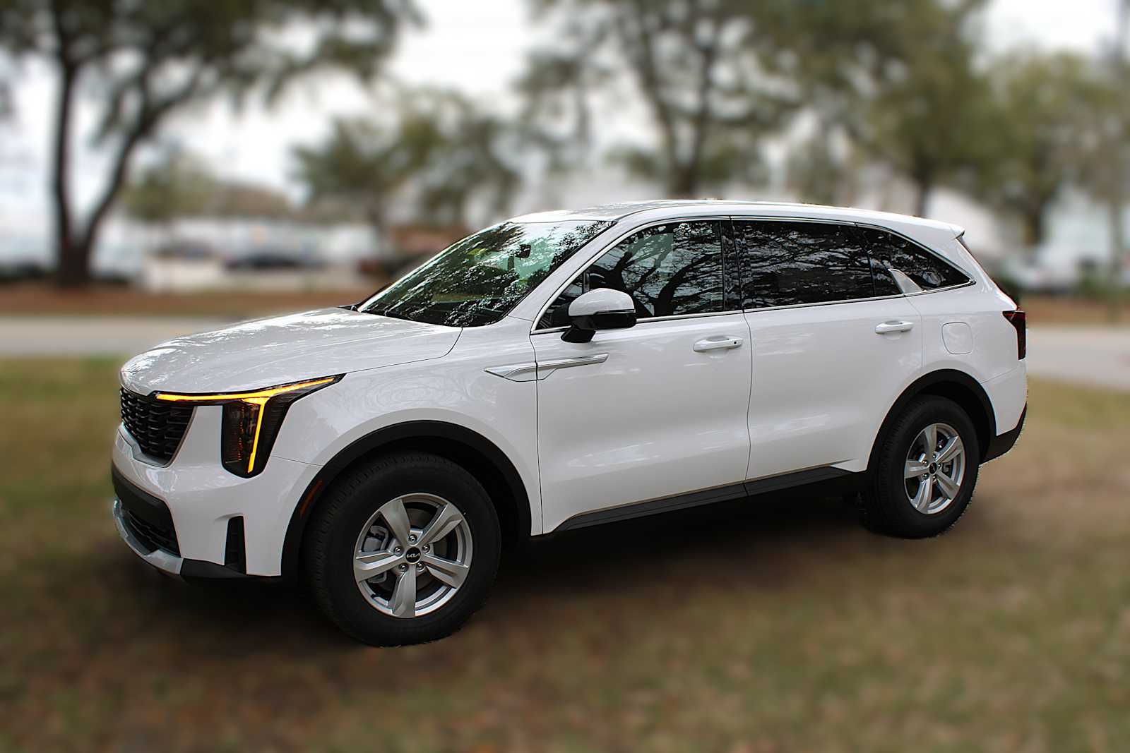 2026 Kia Sorento LX photo 13