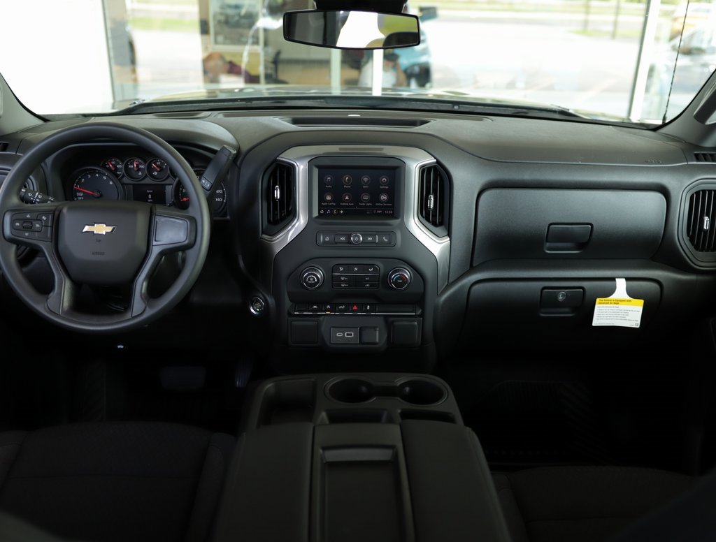 2026 Chevrolet Silverado 1500 Custom photo 20