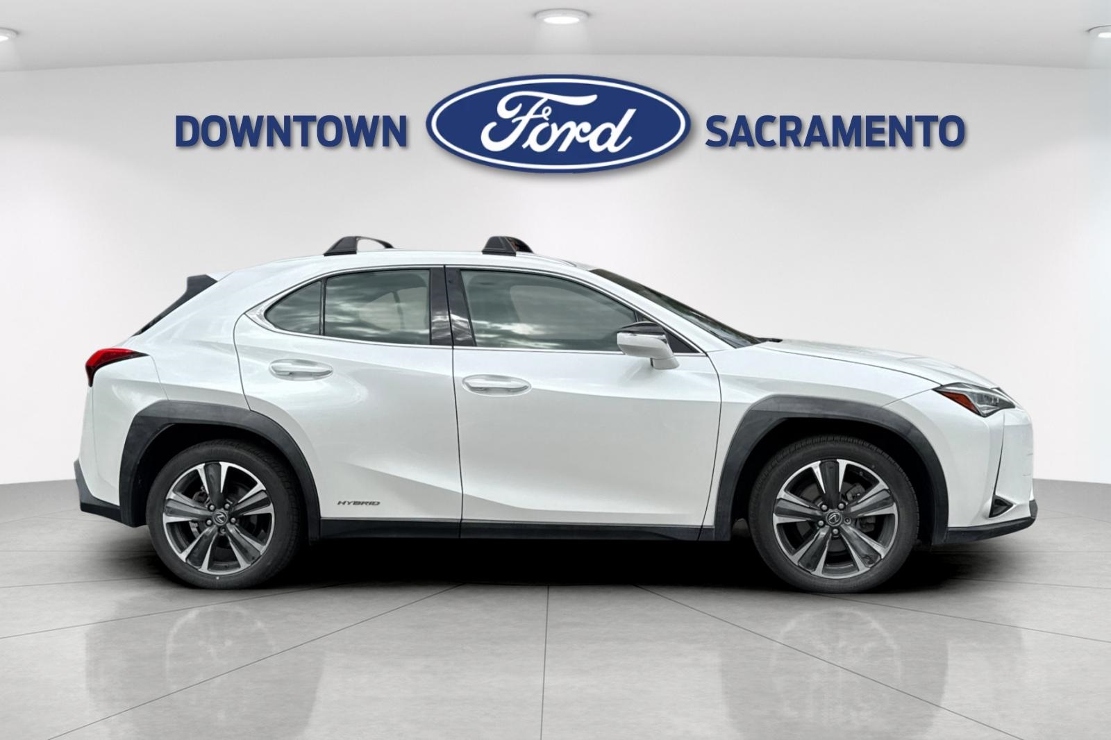 2019 Lexus UX 250h photo 8