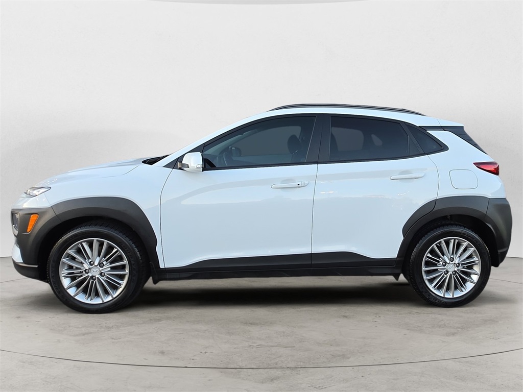2020 Hyundai Kona SEL photo 2