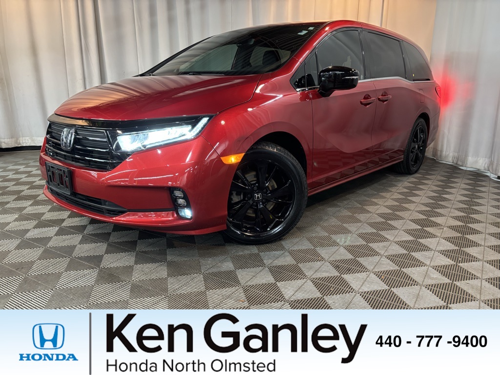 2024 Honda Odyssey SPORT's photo