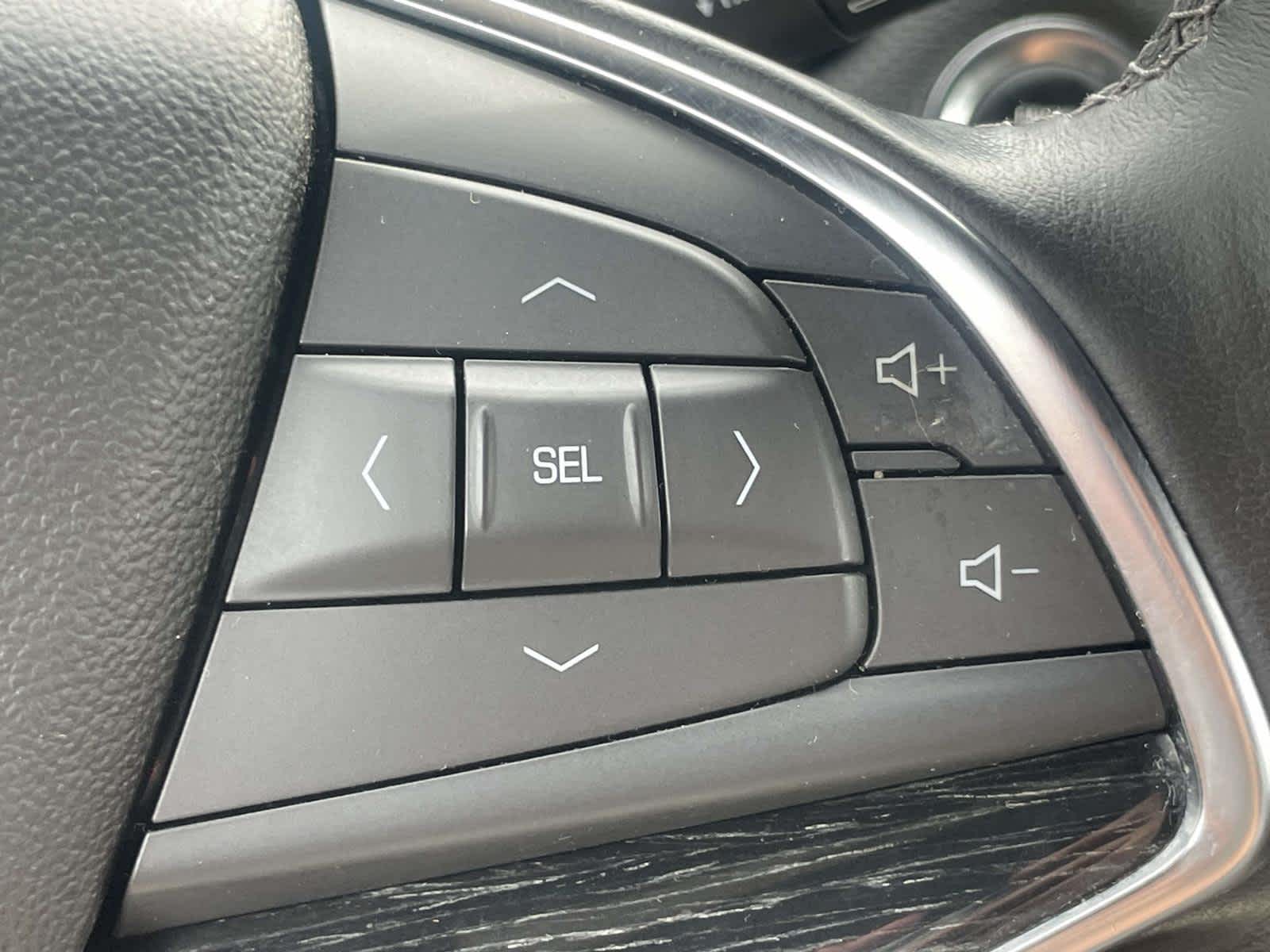 2021 Cadillac XT5 Premium Luxury photo 32