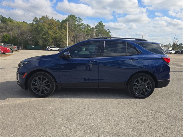 2023 Chevrolet Equinox RS photo 2