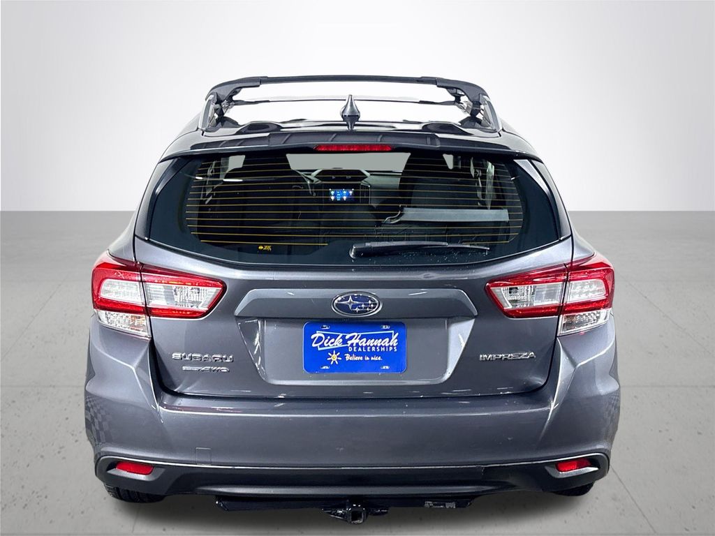 2019 Subaru Impreza 2.0i Premium photo 7