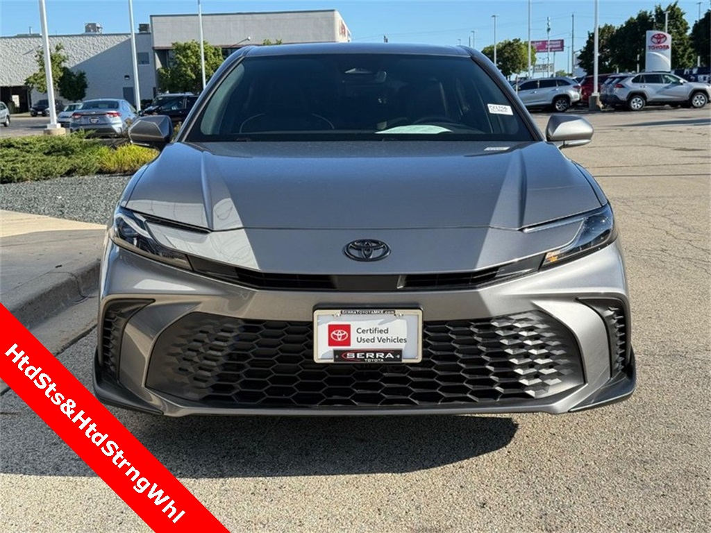 2025 Toyota Camry SE photo 8