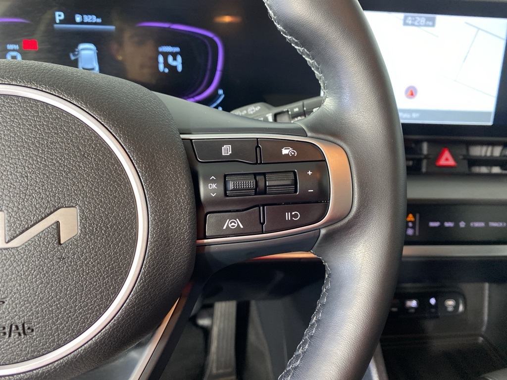 2023 Kia Sportage EX photo 18