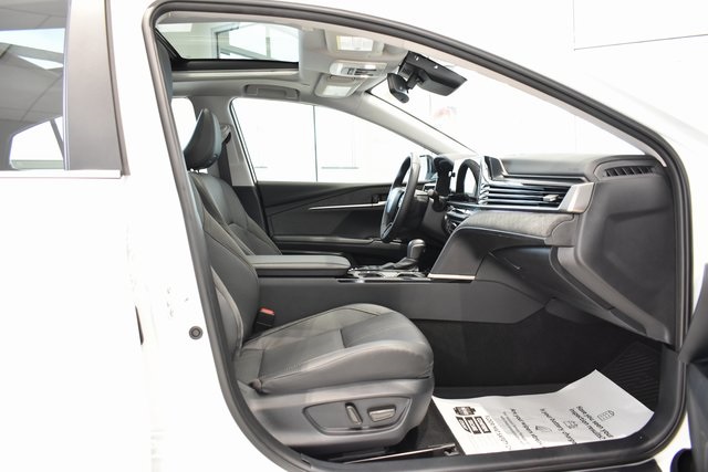 2025 Toyota Camry XLE photo 10