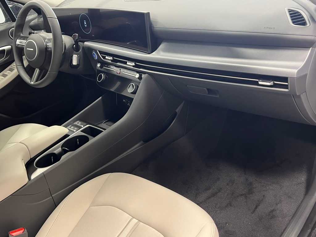 2024 Hyundai Sonata SEL Convenience photo 21