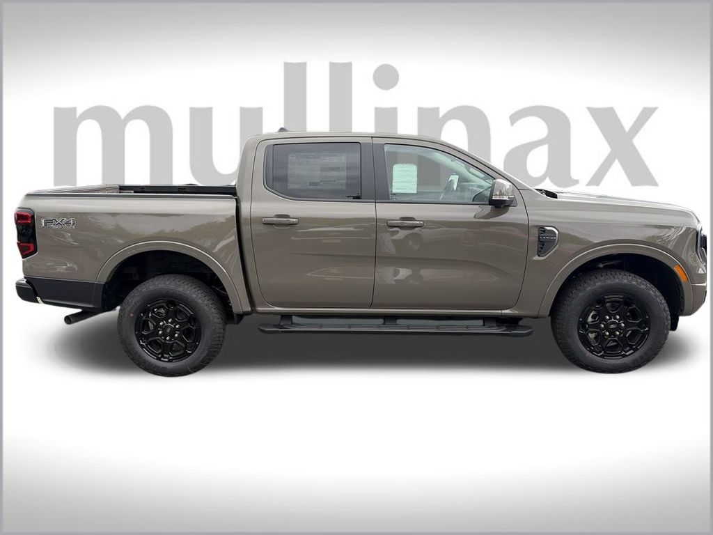 2025 Ford Ranger Lariat photo 2