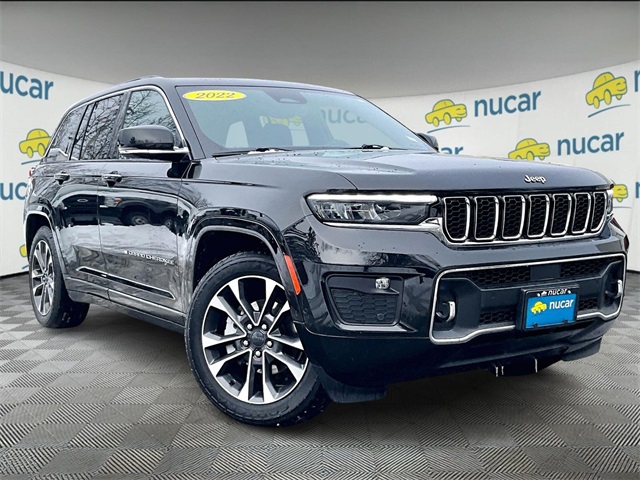 2022 Jeep Grand Cherokee Overland's photo