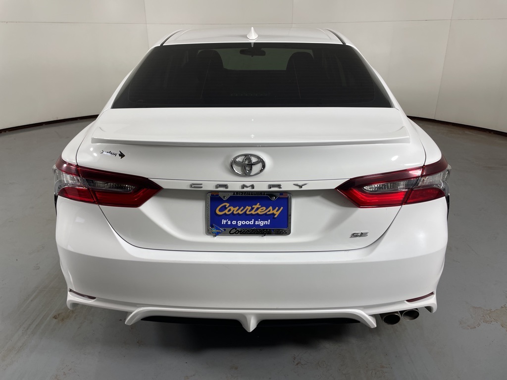 2024 Toyota Camry SE photo 7