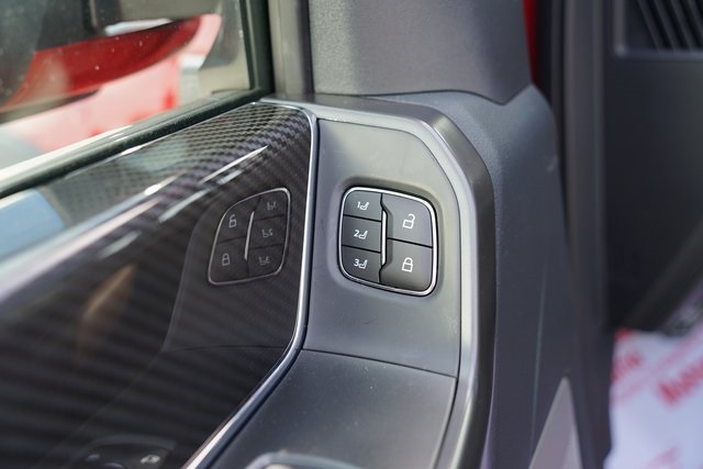 2025 FORD F-150 - Image 35