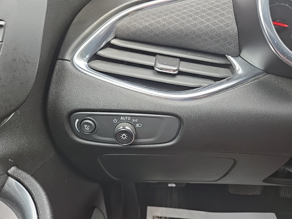 2020 Chevrolet Malibu 1LT photo 38