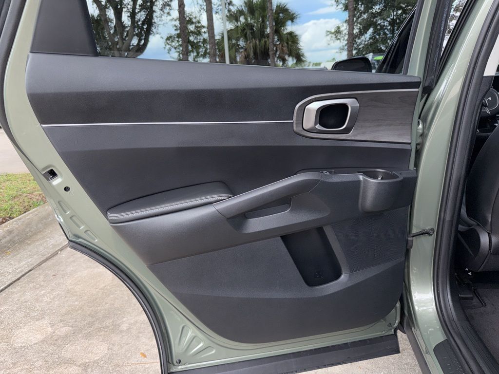 2024 Kia Sorento X-Line EX photo 22