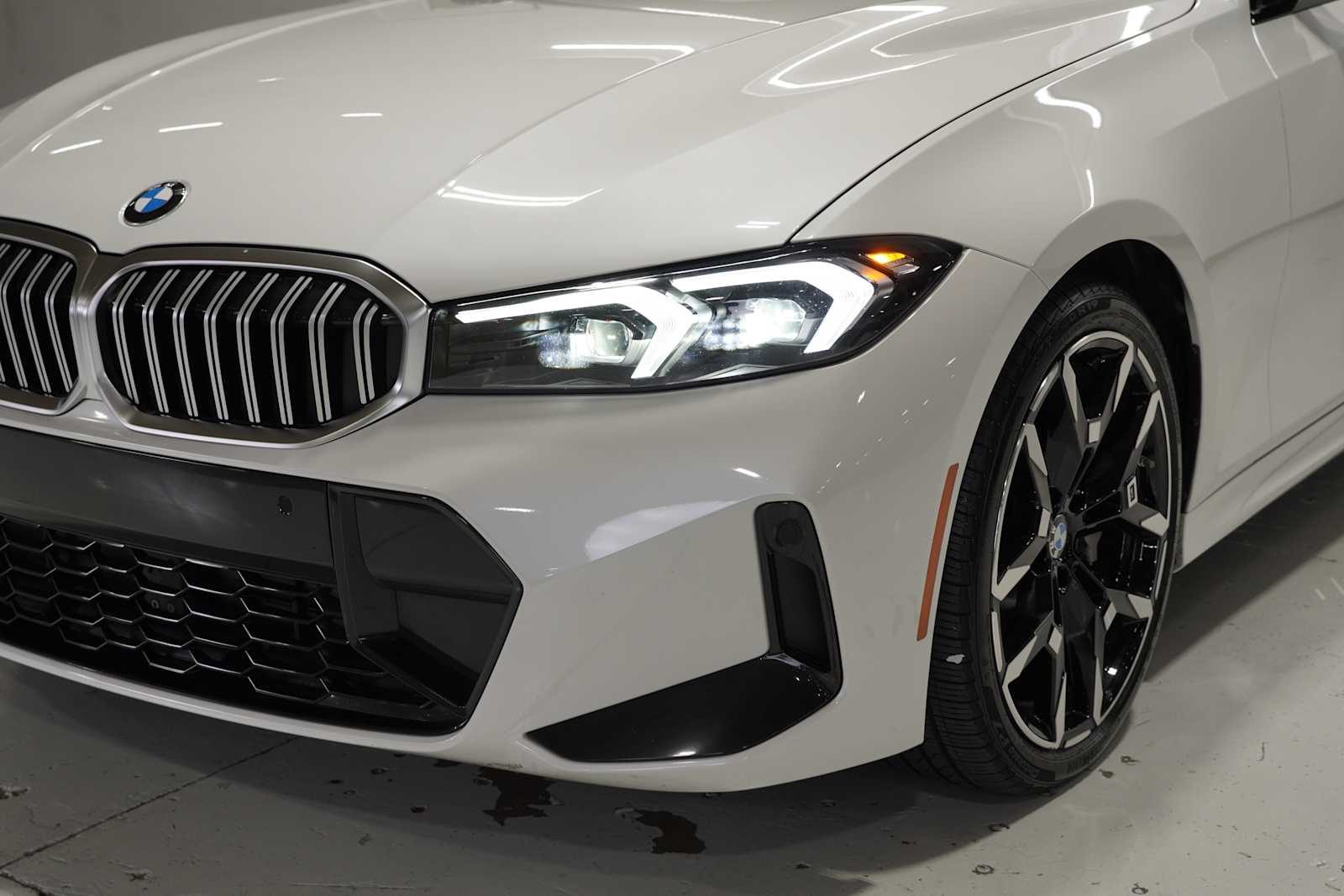 2025 Bmw 330i xDrive photo 7