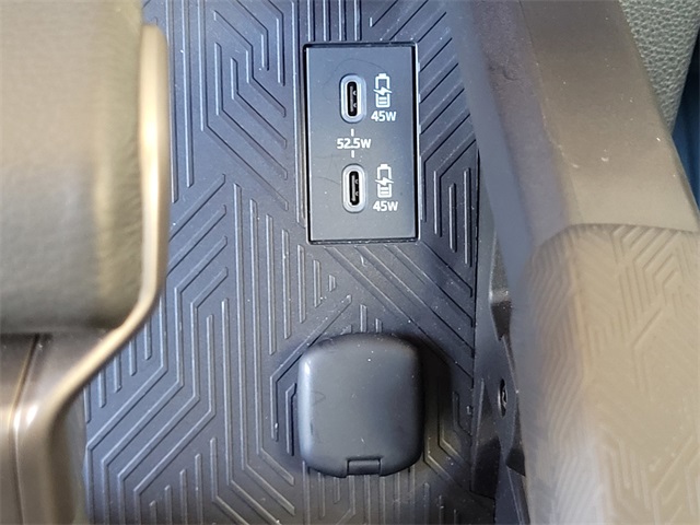 2024 Toyota Tacoma SR5 photo 14