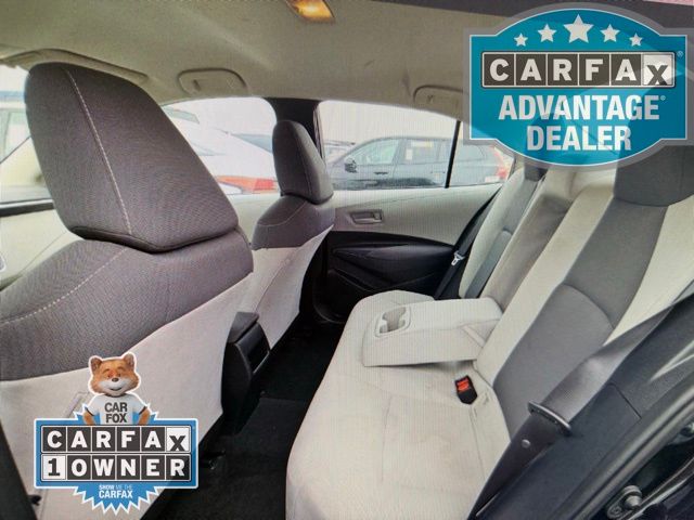 2022 Toyota Corolla LE photo 4